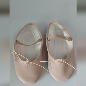 Ballet 🩰 Shoes size:13